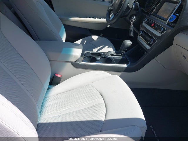 Hyundai SONATA SE 2019 5NPE24AF6KH785673 Image 5