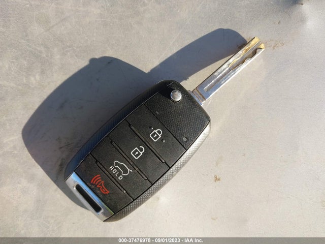 2016 KIA SOUL VIN: KNDJP3A59G7819313