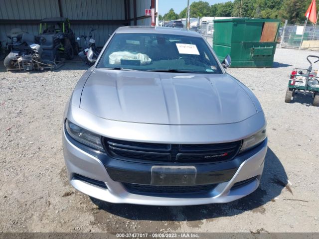 2C3CDXHG4FH827438 Dodge Charger Sxt