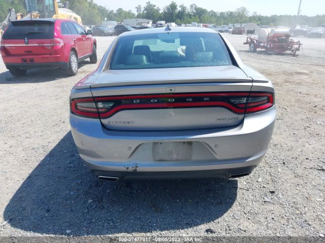 2C3CDXHG4FH827438 Dodge Charger Sxt