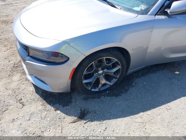 2C3CDXHG4FH827438 Dodge Charger Sxt
