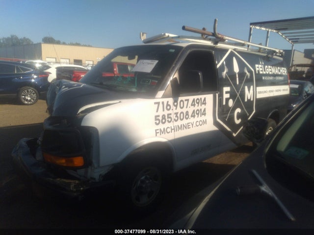 Chevrolet EXPRESS CARGO VAN 2014 1GCWGFCA0E1209091 Image 2