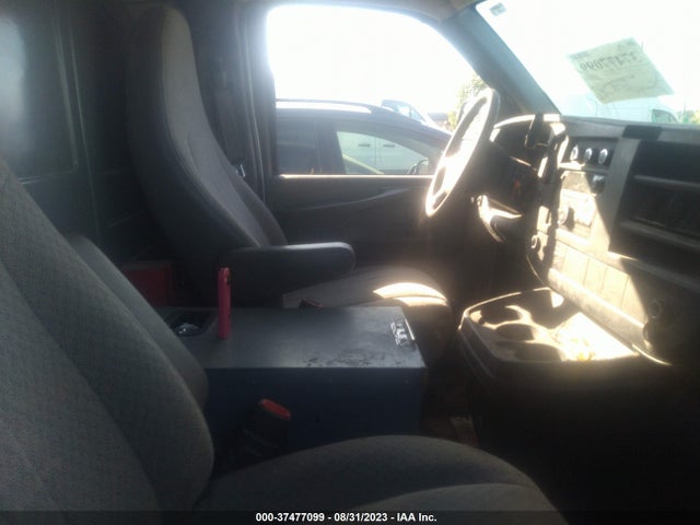 Chevrolet EXPRESS CARGO VAN 2014 1GCWGFCA0E1209091 Image 5