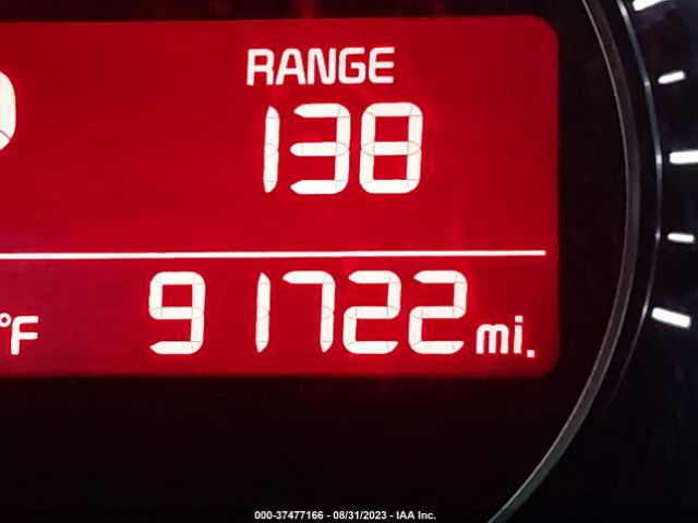 KNDJN2A2XH7433880 KIA Soul Base