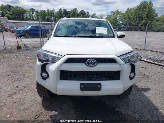Toyota 4RUNNER SR5 2019 JTEBU5JR5K5668711 Image 12
