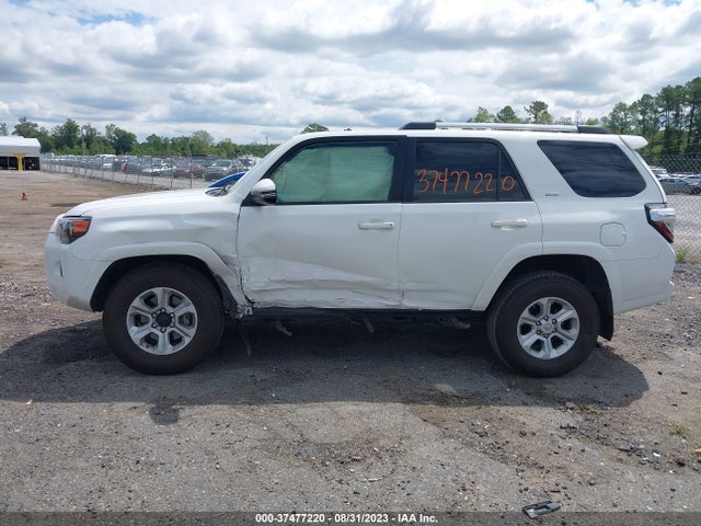 Toyota 4RUNNER SR5 2019 JTEBU5JR5K5668711 Image 14
