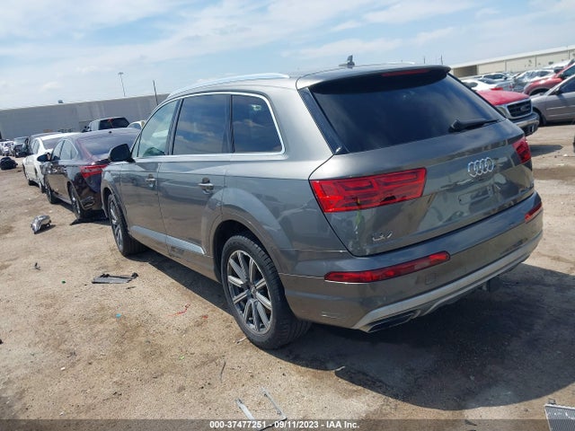 WA1LAAF76JD027552 Audi Q7 Premium Plus
