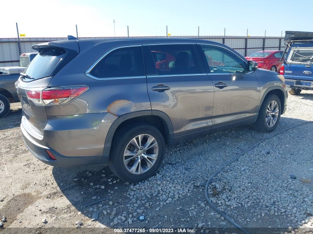 Toyota Highlander Le 2015 5TDZKRFH0FS058439 Image 4