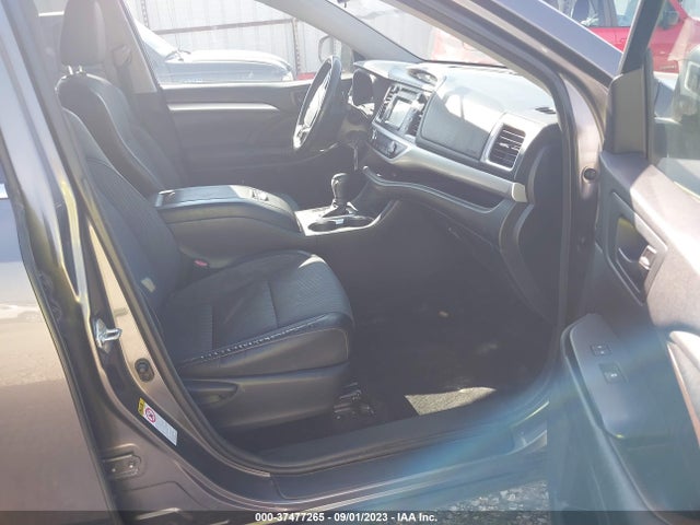 Toyota Highlander Le 2015 5TDZKRFH0FS058439 Image 5