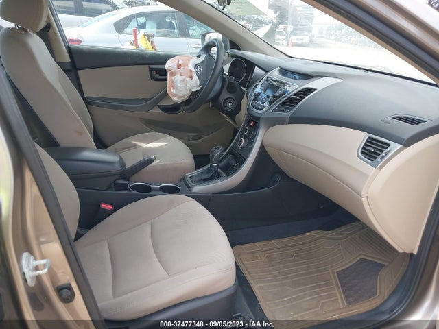 2014 HYUNDAI ELANTRA SE VIN: 5NPDH4AEXEH524083