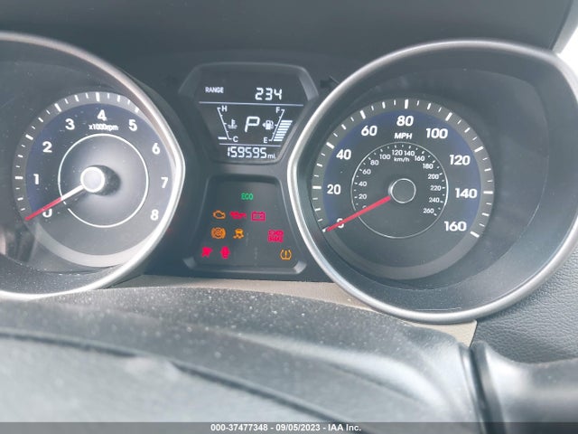 2014 HYUNDAI ELANTRA SE VIN: 5NPDH4AEXEH524083