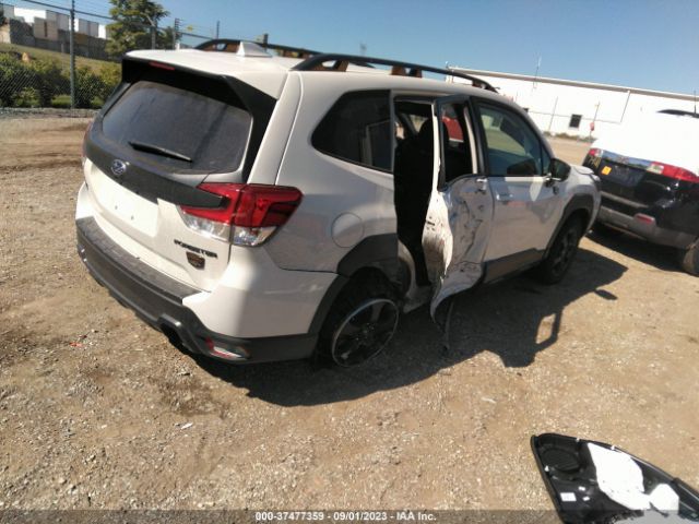 JF2SKAMC5NH523103 Subaru Forester Wilderness