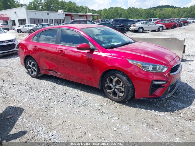 2019 KIA FORTE LXS VIN: 3KPF24AD2KE066802