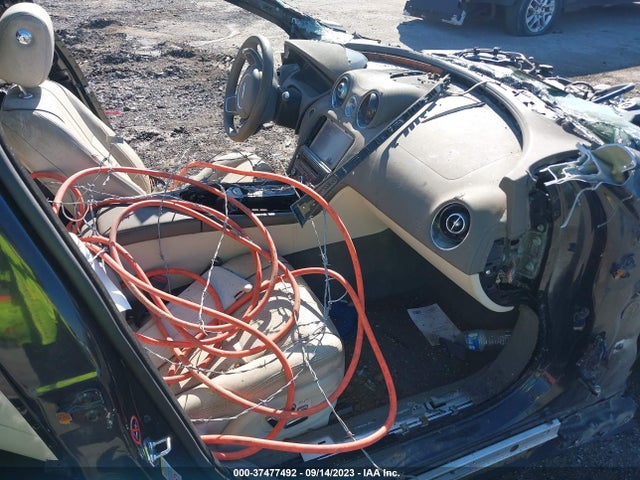 2011 JAGUAR XJ SAJWA2GEXBMV12687 Photo 4