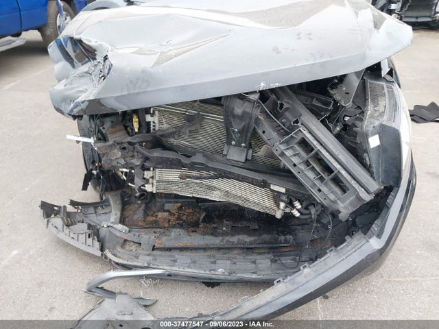 3VV2B7AX2JM018474 Volkswagen Tiguan Sel/se