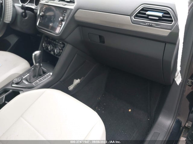 3VV2B7AX2JM018474 Volkswagen Tiguan Sel/se