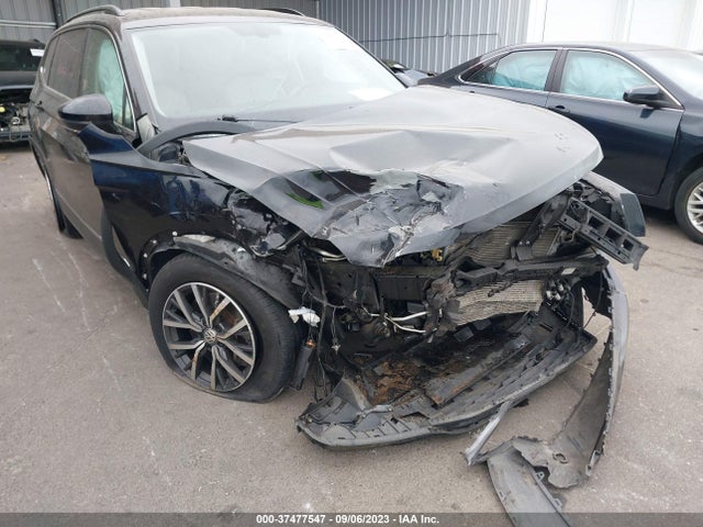 3VV2B7AX2JM018474 Volkswagen Tiguan Sel/se