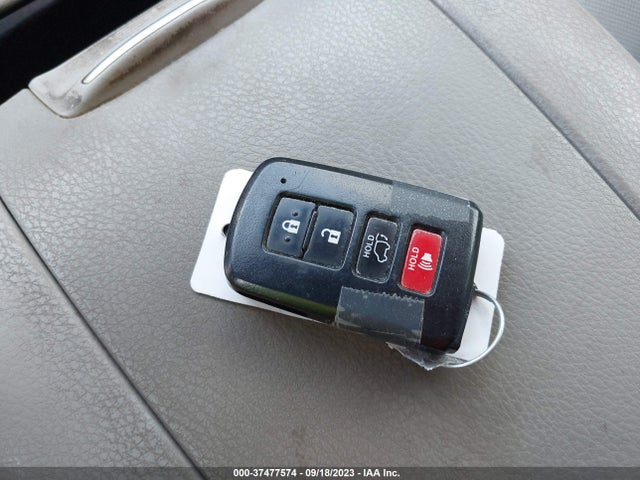 Toyota Highlander Limited 2015 5TDDKRFH4FS117065 Image 11
