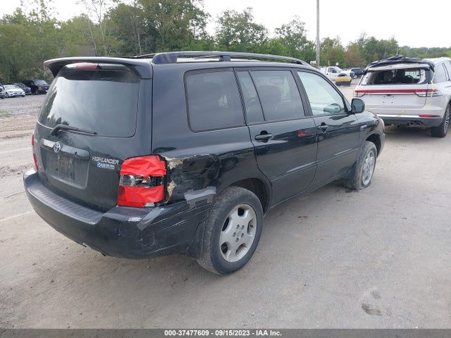 2005 TOYOTA HIGHLANDER VIN: JTEEP21A150078889