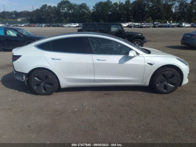 5YJ3E1EA2KF483422 Tesla Model 3 Range