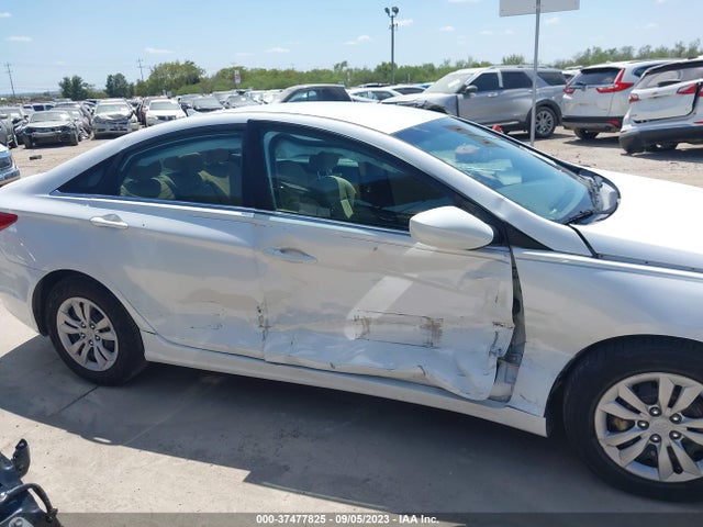 2011 HYUNDAI SONATA GLS VIN: 5NPEB4AC7BH056278