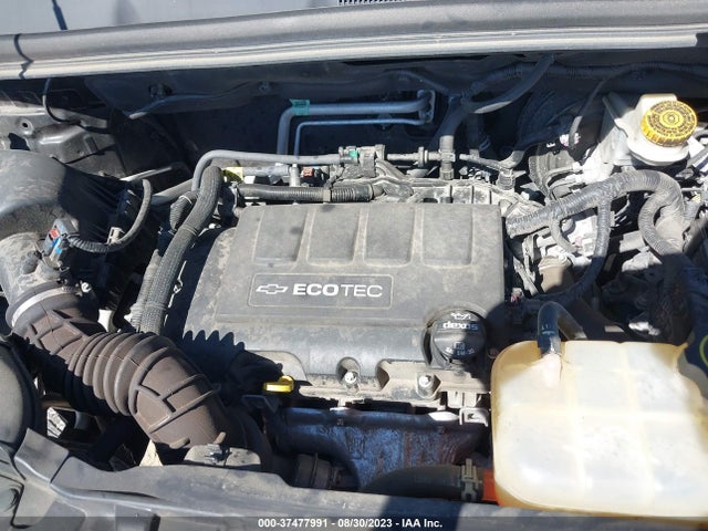 Chevrolet TRAX LS 2018 3GNCJKSB6JL418093 Image 10