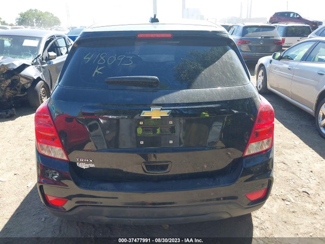 Chevrolet TRAX LS 2018 3GNCJKSB6JL418093 Image 16