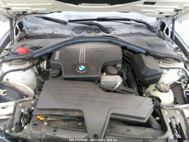 WBA3B1G59ENT00724 BMW 3 Series 320i