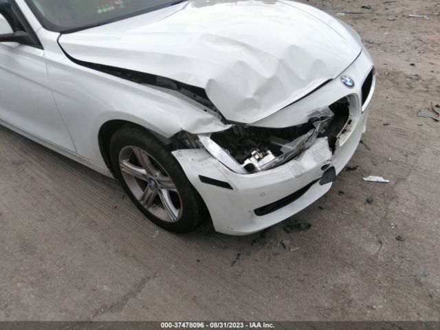 WBA3B1G59ENT00724 BMW 3 Series 320i