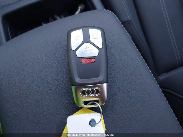 WAUBBAF4XPN000603 Audi A4 Sedan Premium Plus