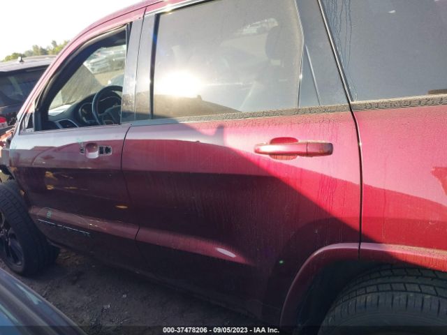 1C4RJFAG8JC410399 Jeep Grand Cherokee Altitude