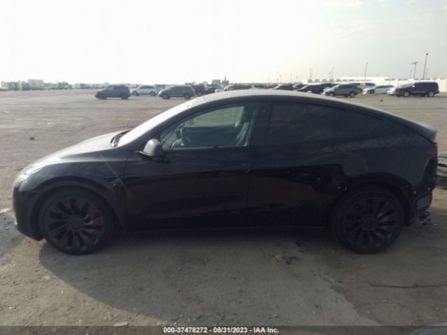 7SAYGDEFXPF750300 Tesla Model Y Performance