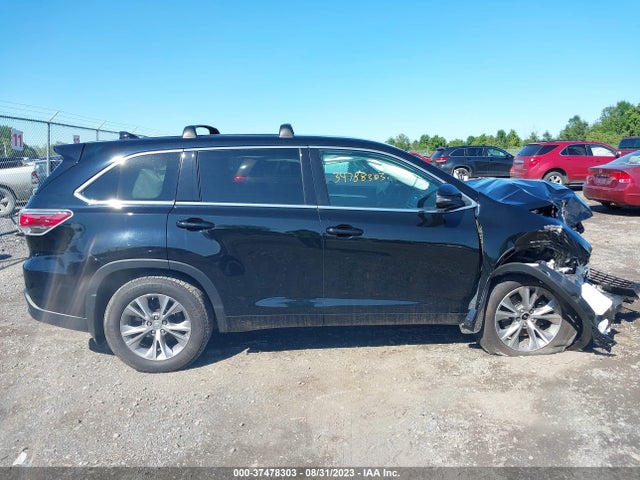 Toyota Highlander Le 2015 5TDBKRFH9FS113150 Image 13