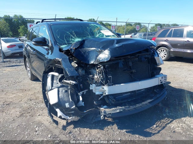 Toyota Highlander Le 2015 5TDBKRFH9FS113150 Image 6