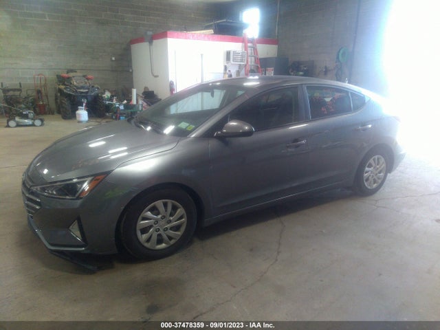 Hyundai ELANTRA SE 2019 5NPD74LFXKH450085 Image 2