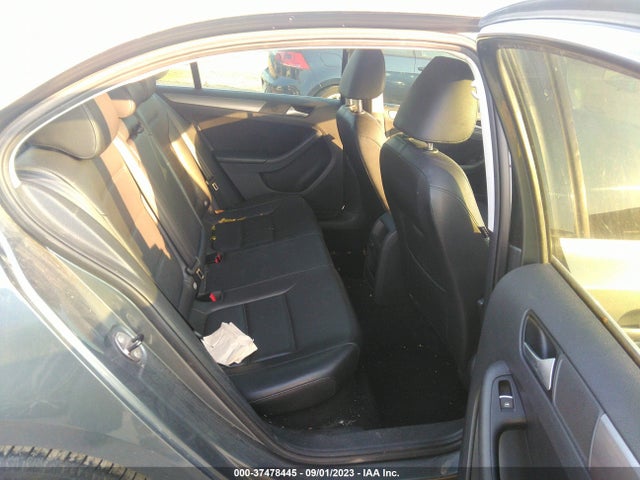 3VWLL7AJ1EM374882 Volkswagen Jetta Sedan Tdi W/premium