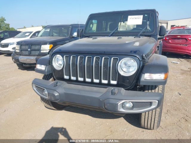 1C4HJXEG5JW116680 Jeep Wrangler Unlimited Sahara