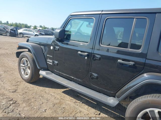 1C4HJXEG5JW116680 Jeep Wrangler Unlimited Sahara