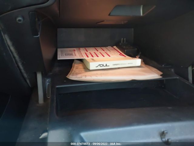 KNDJP3A55F7757214 KIA SOUL +