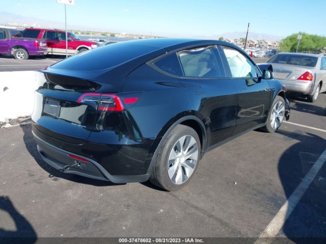 5YJYGDEE6MF189092 Tesla Model Y Long Range