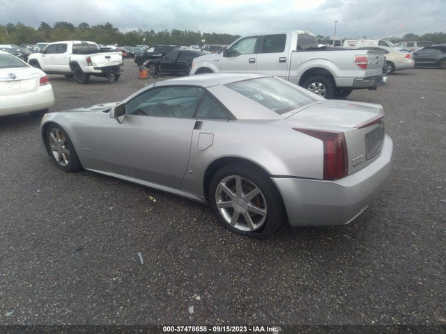 2008 CADILLAC XLR 1G6YV36AX85600869 Photo 2