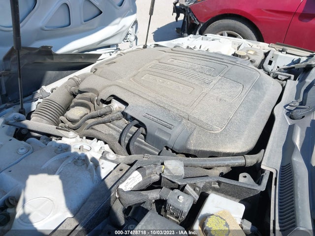 2018 JAGUAR F-TYPE SAJDD1EV4JCK48866 Photo 9