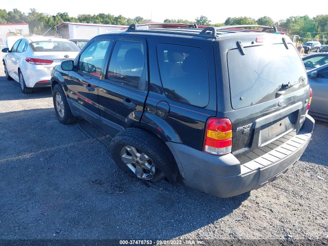 2007 FORD ESCAPE XLT VIN: 1FMCU93157KB36452
