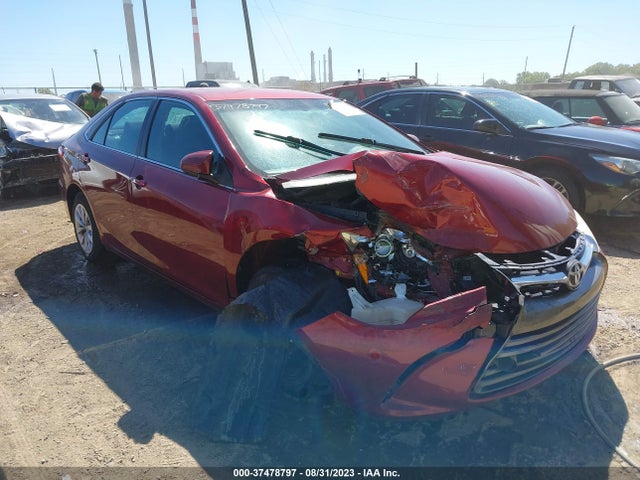 Toyota CAMRY LE 2015 4T1BF1FK4FU904811 Image 1