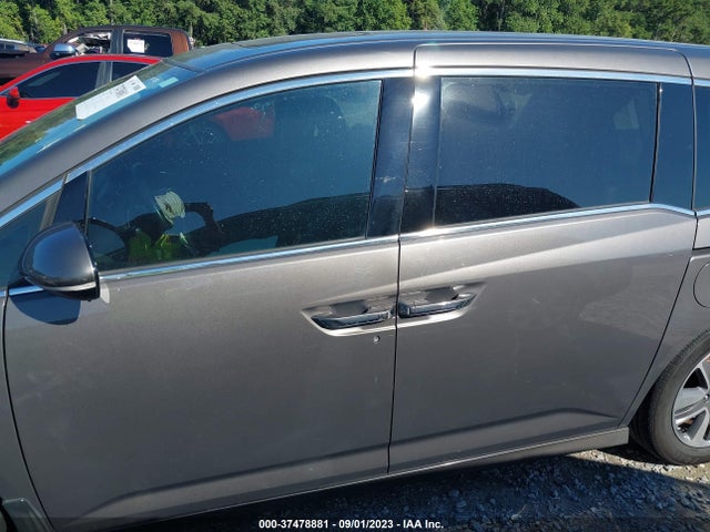 Honda Odyssey Touring 2015 5FNRL5H9XFB002718 Image 14