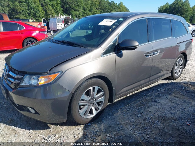 Honda Odyssey Touring 2015 5FNRL5H9XFB002718 Image 2
