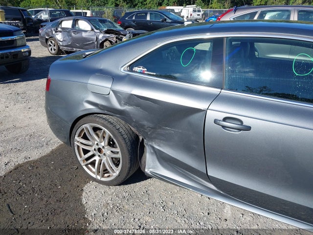 WAUCGAFR5FA011211 Audi S5 Premium Plus