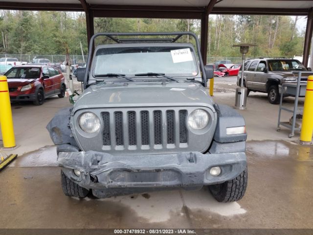1C4HJXDG5JW272901 Jeep Wrangler Unlimited Sport S