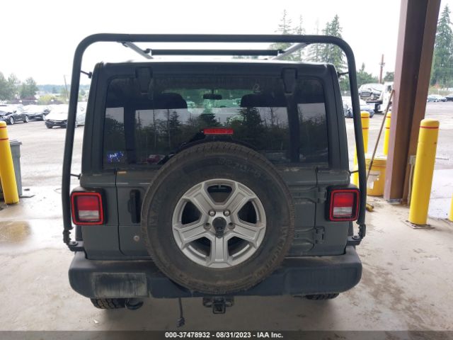 1C4HJXDG5JW272901 Jeep Wrangler Unlimited Sport S