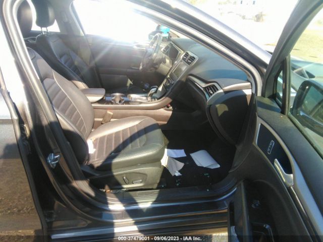 3FA6P0T91GR336403 Ford FUSION SE